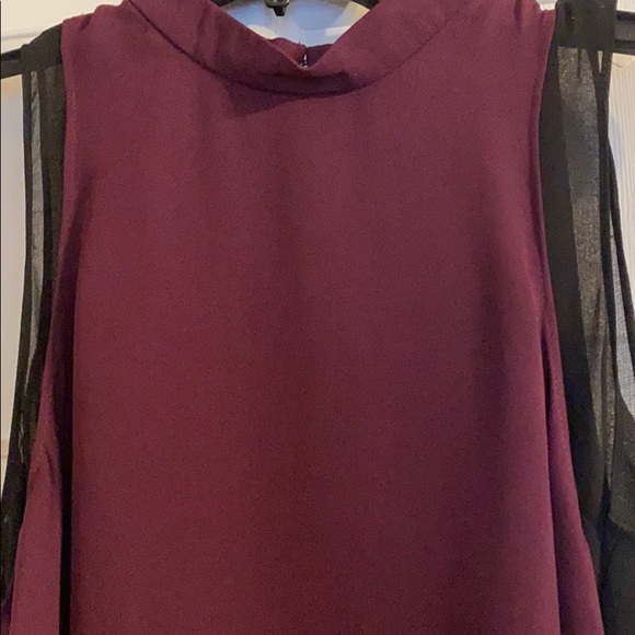 Layered purple and black tank top - Picture 4 of 4